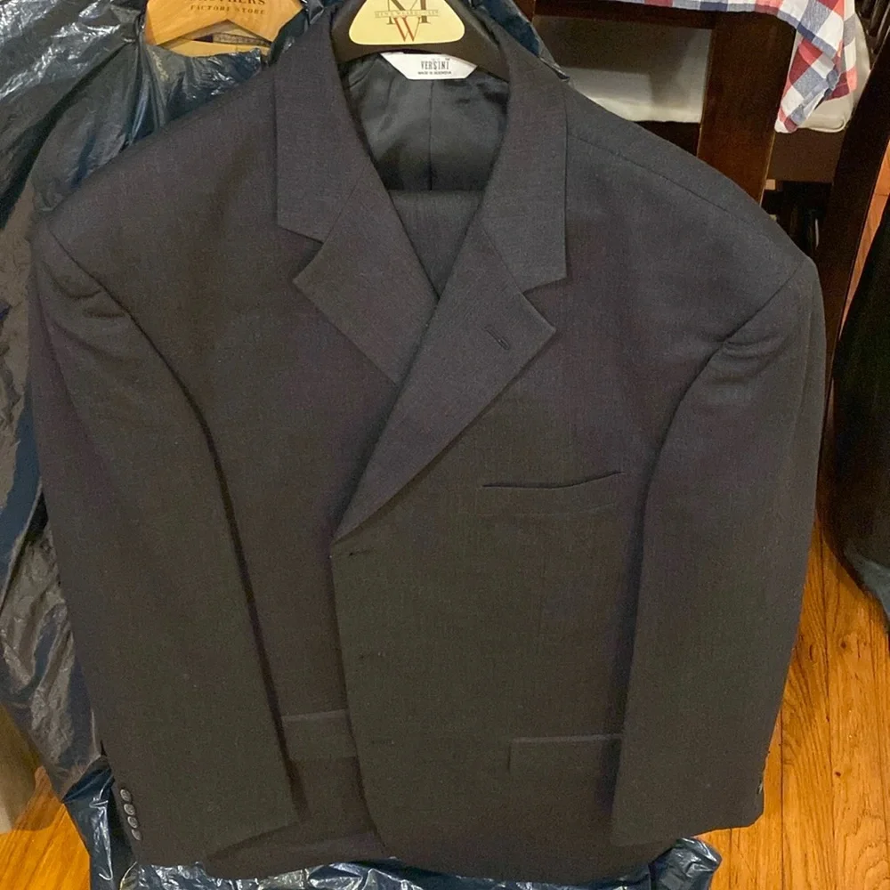 Men’s, Versini, Charcoal, 3-Button Business Suit, Size: 48R